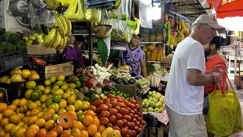 Local market in Zihuatanejo